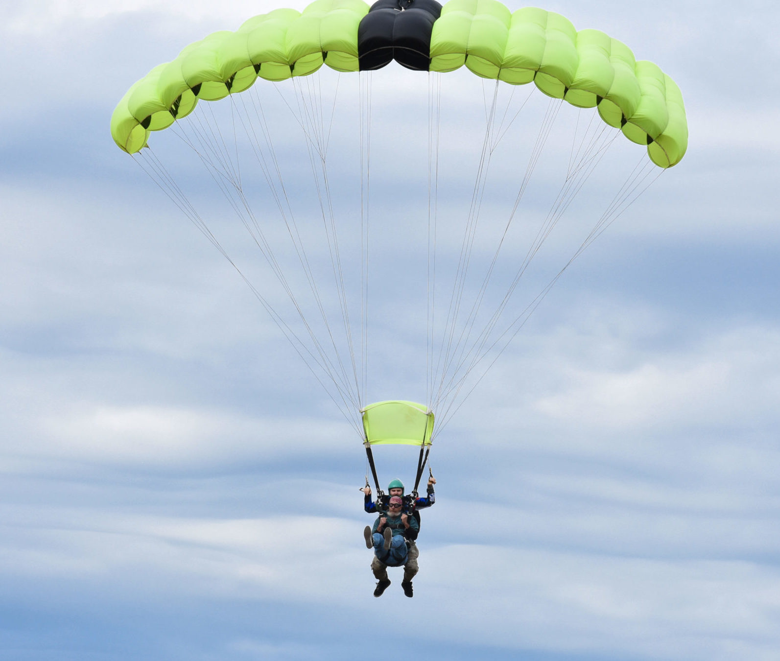 Contact Music City Skydiving about Tandem Skydiving in Tennessee